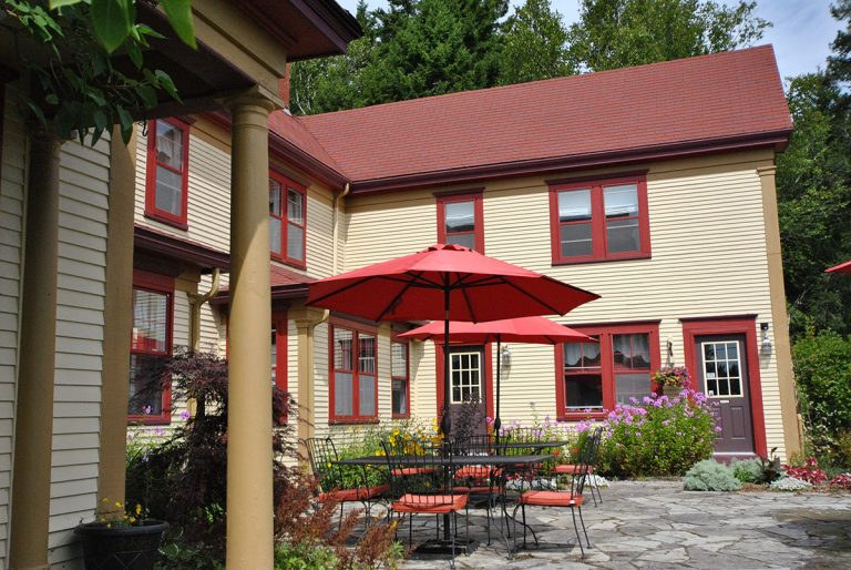 Historic Bed and Breakfast hotels in New Brunswick - Dominion Hill